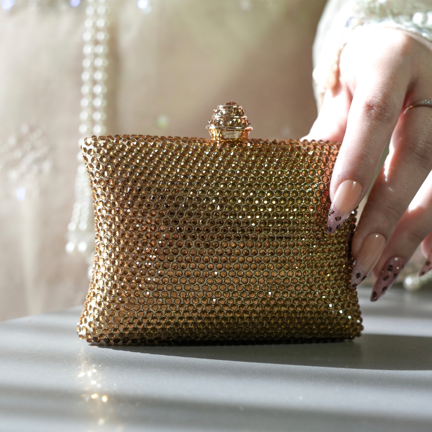 Aurum Luxe - Gold