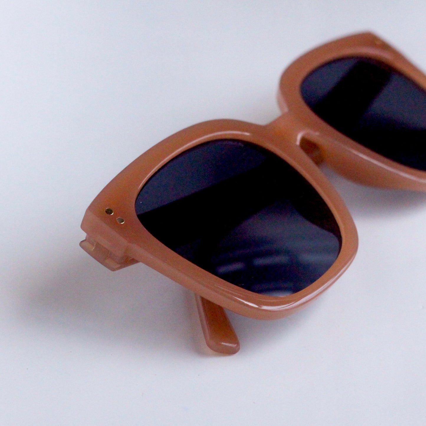 Women Square Chic Shades