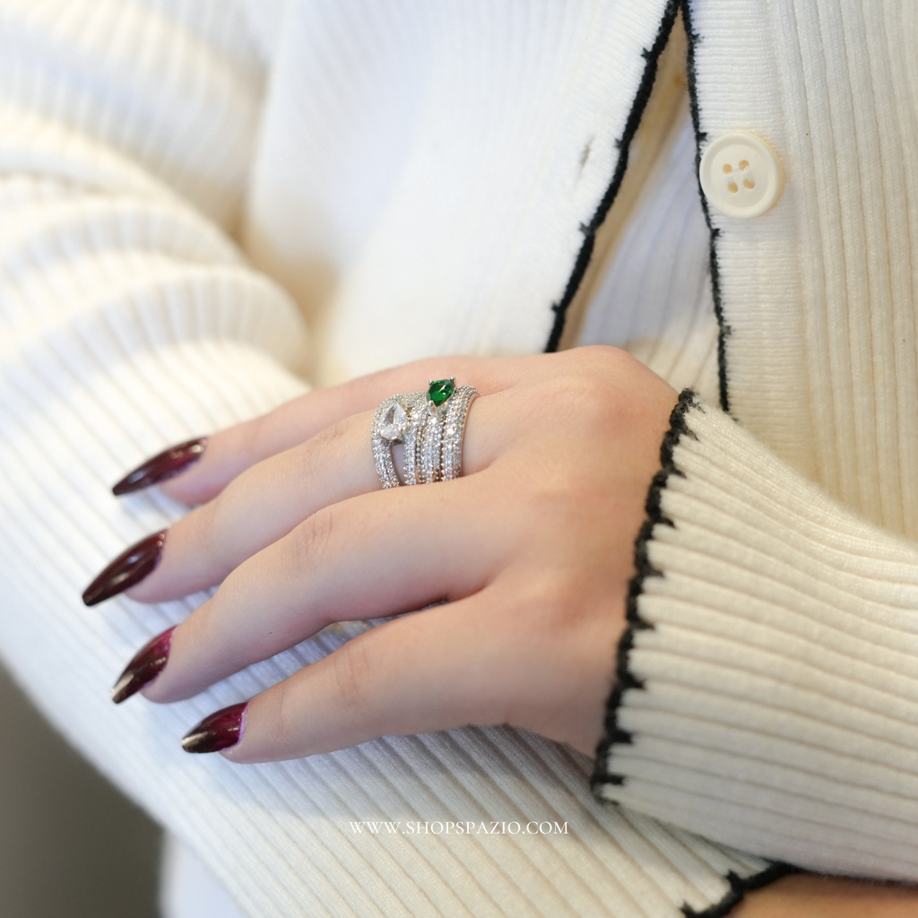 Verde Band Ring