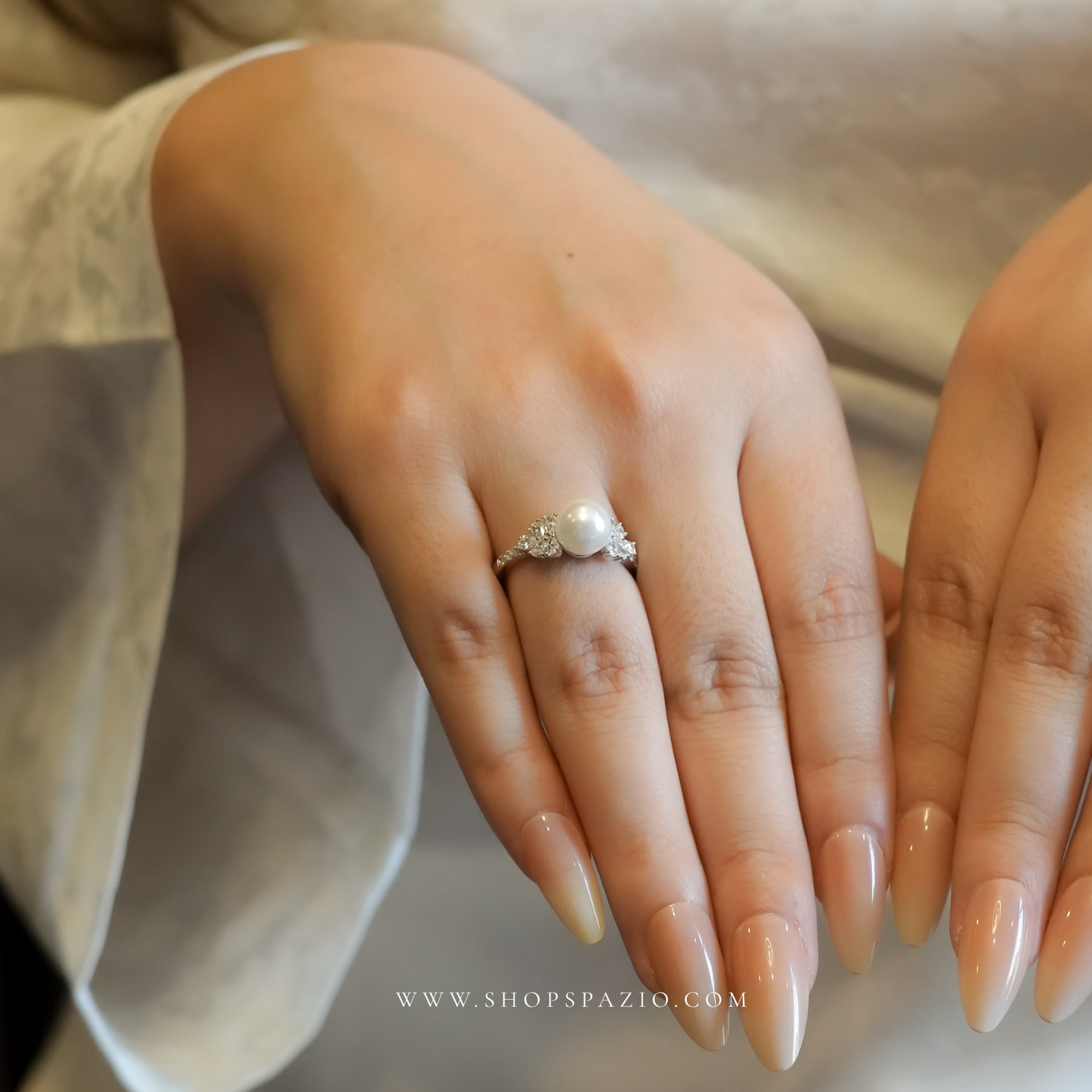 Pearl Petal Ring