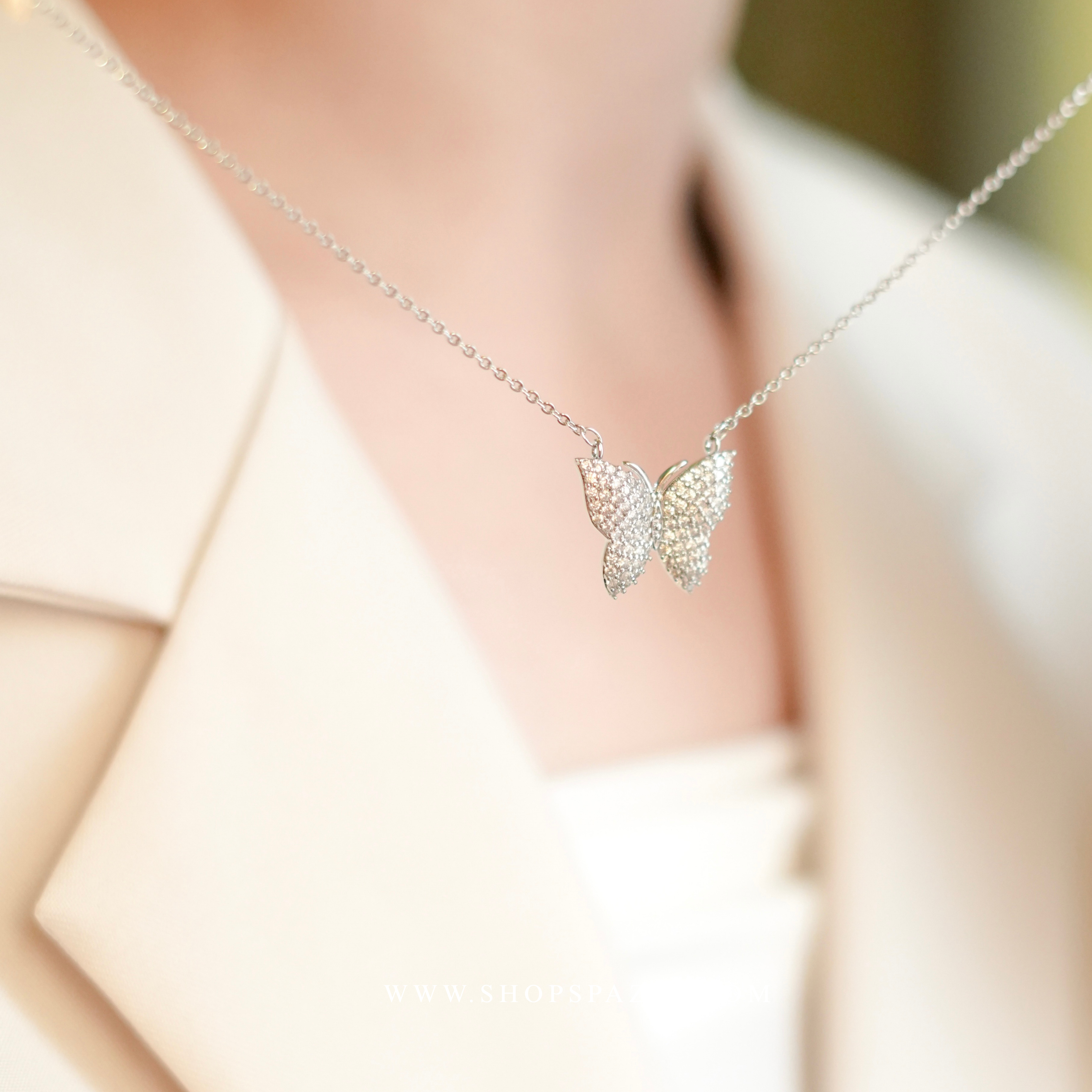 Flutter Pendant