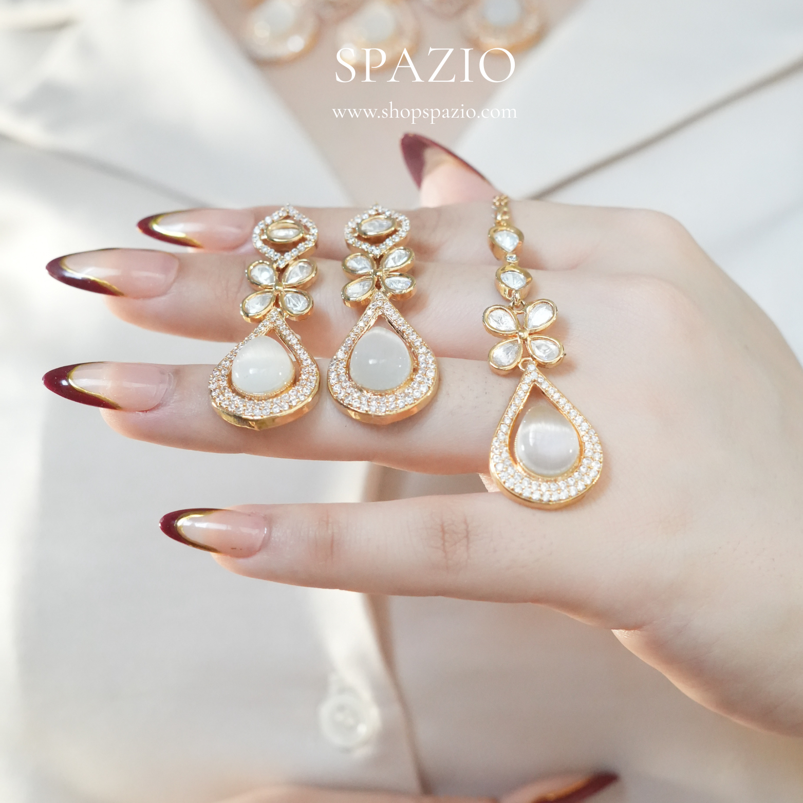 Noor Royale Kundan Choker Set