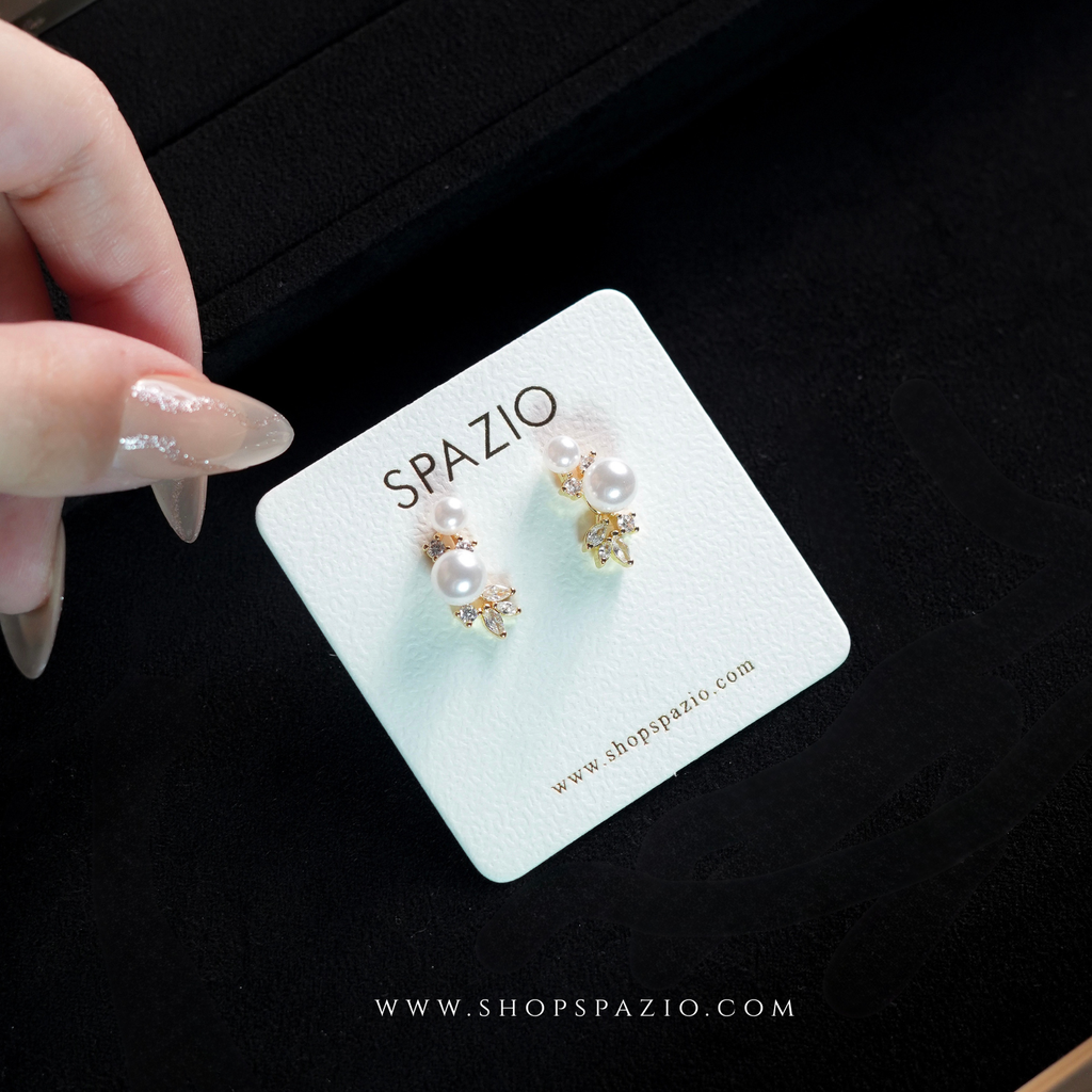 Minimal Floral Pearl Ear Studs