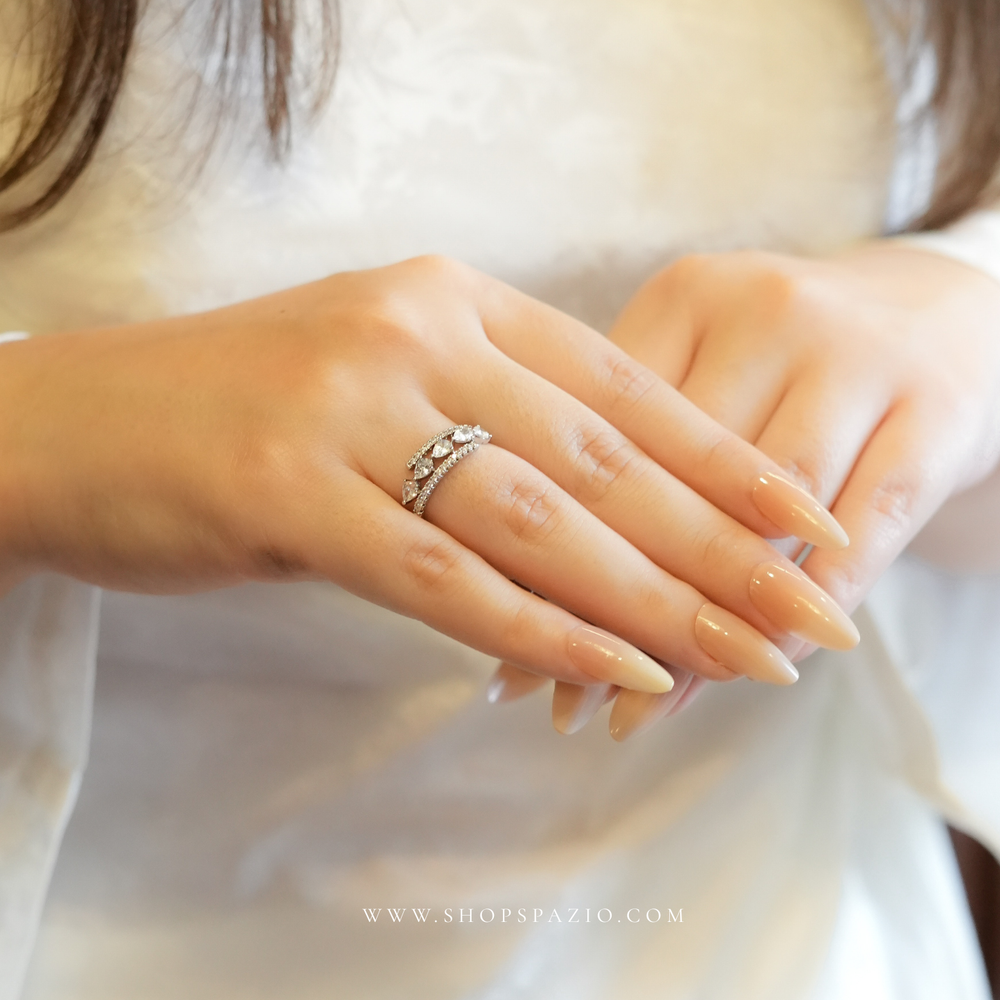 Twinline Grace Ring