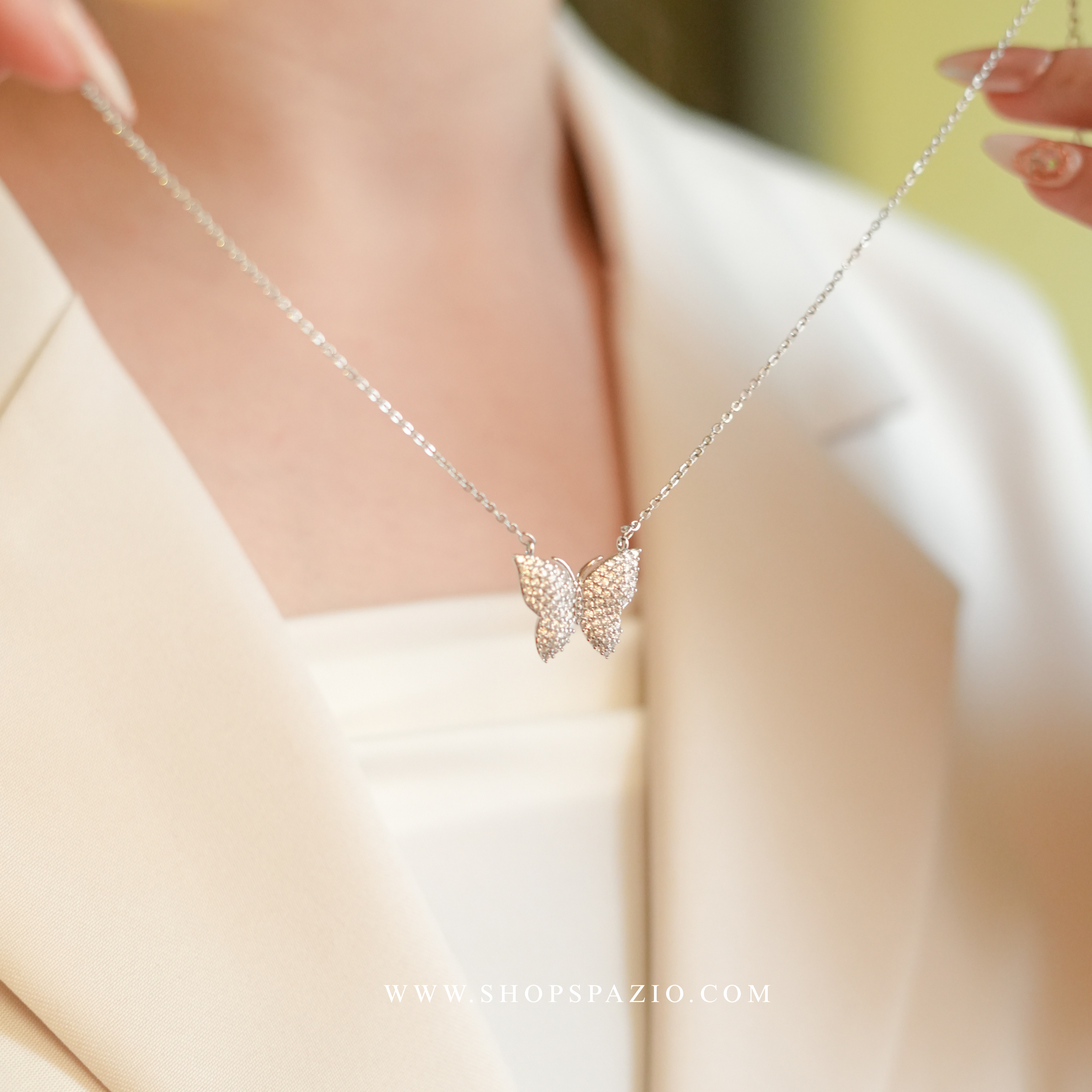 Flutter Pendant