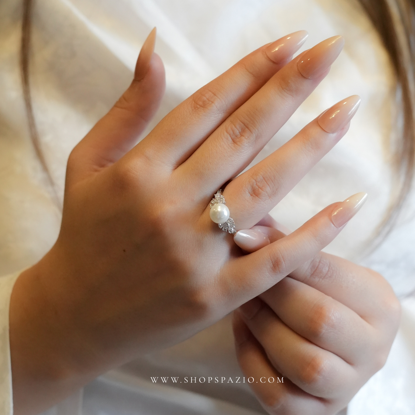 Pearl Petal Ring