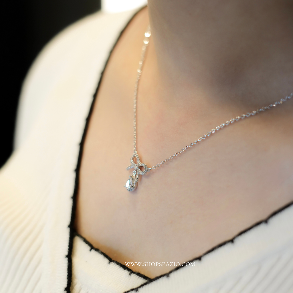 Flutter Drop Pendant