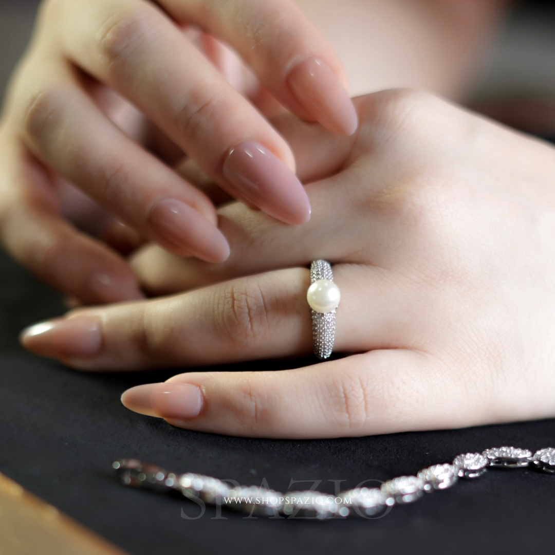 Pearl Étoile Ring - Adjustable