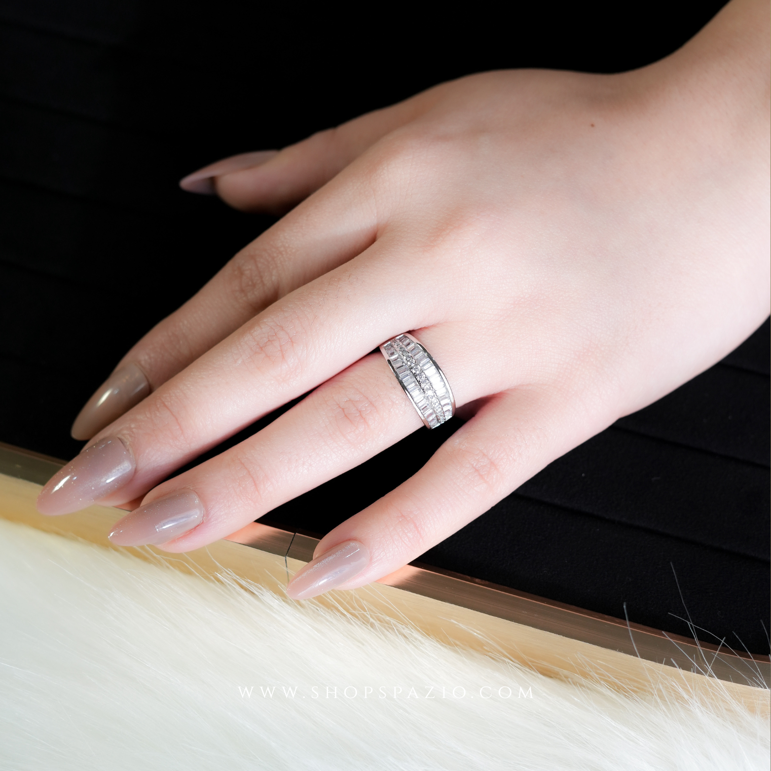 Lumière Band