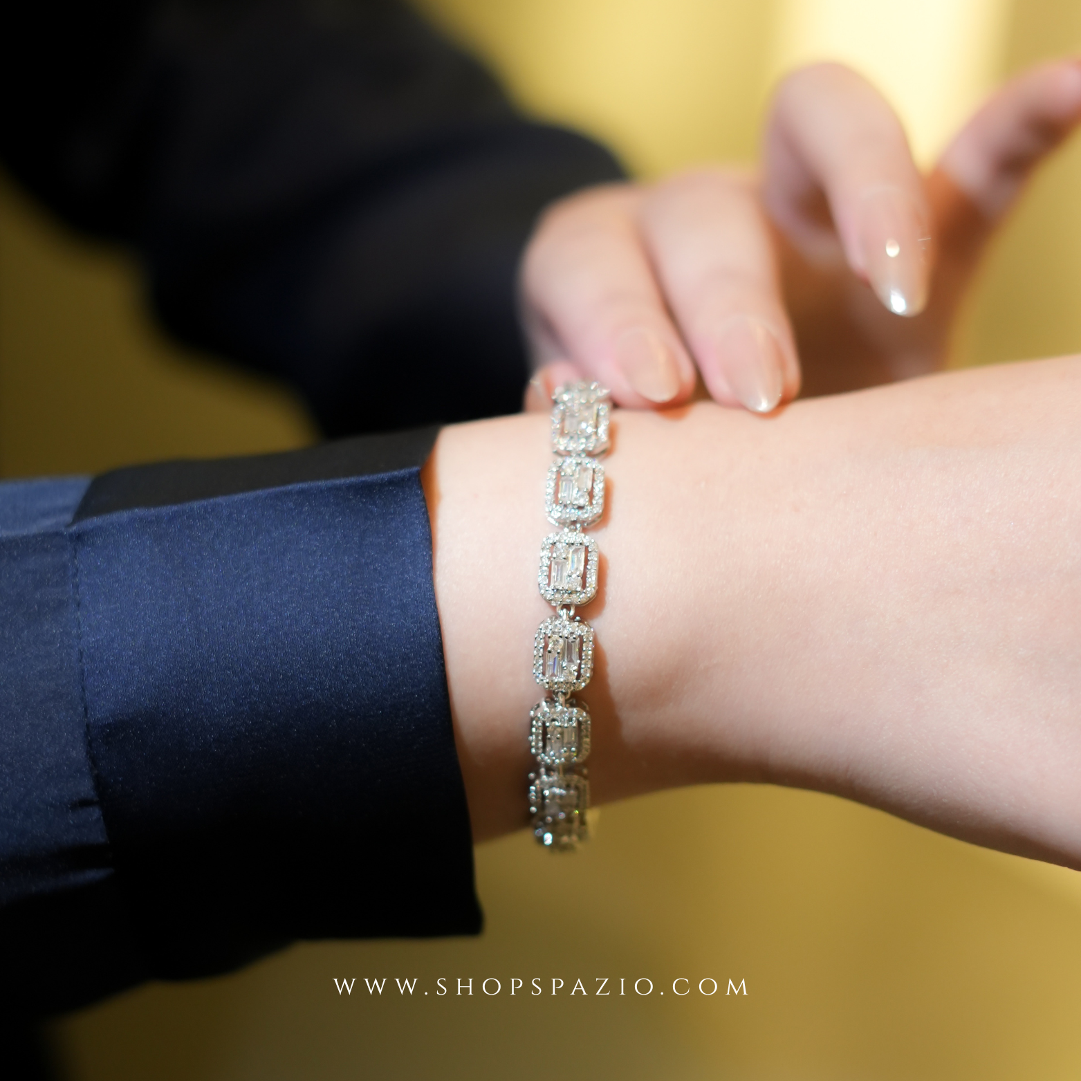 Lumière Baguette Bracelet