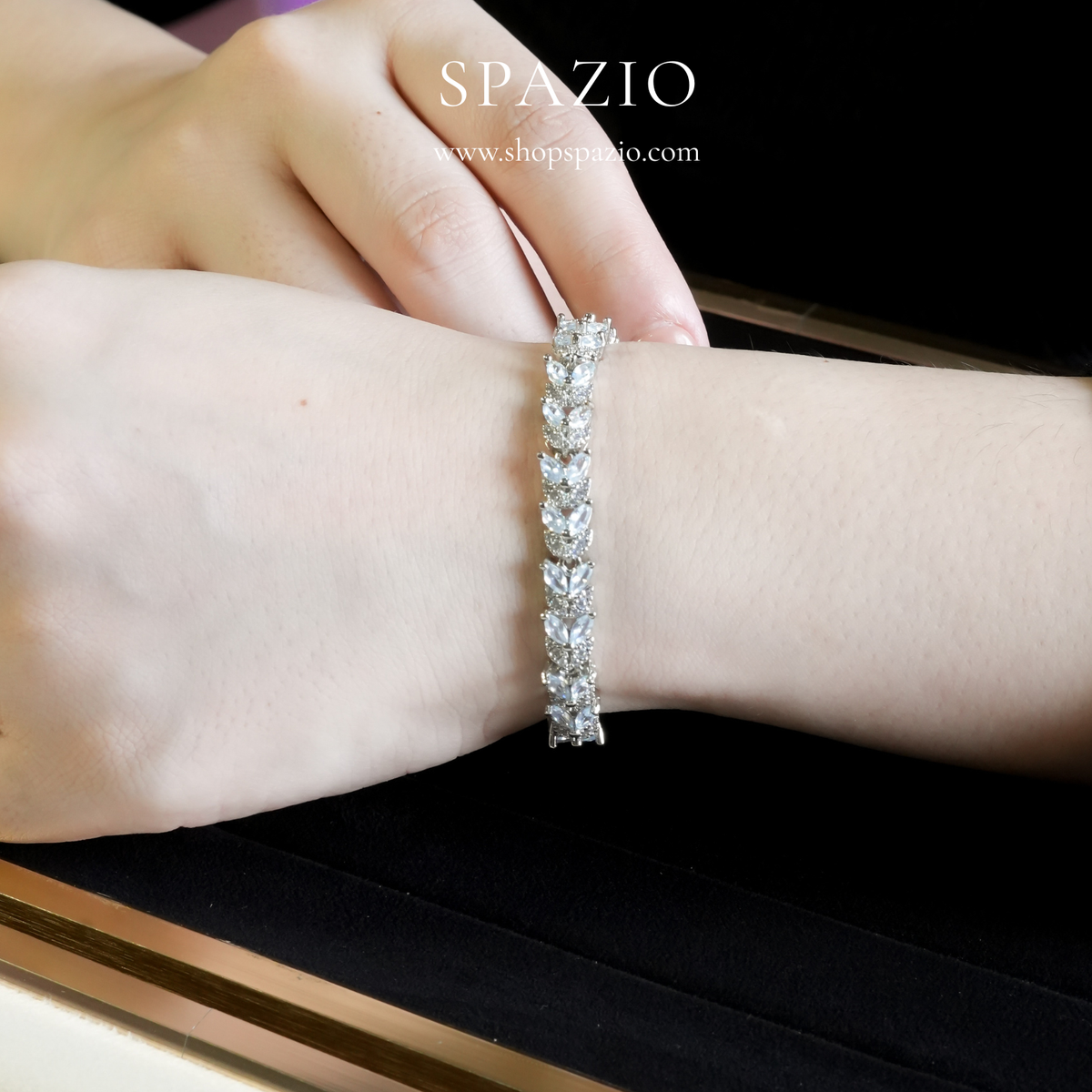 Sylva Leaf Bracelet