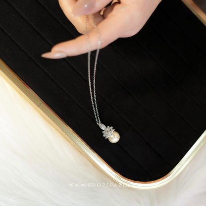 Pearl Muse Pendant