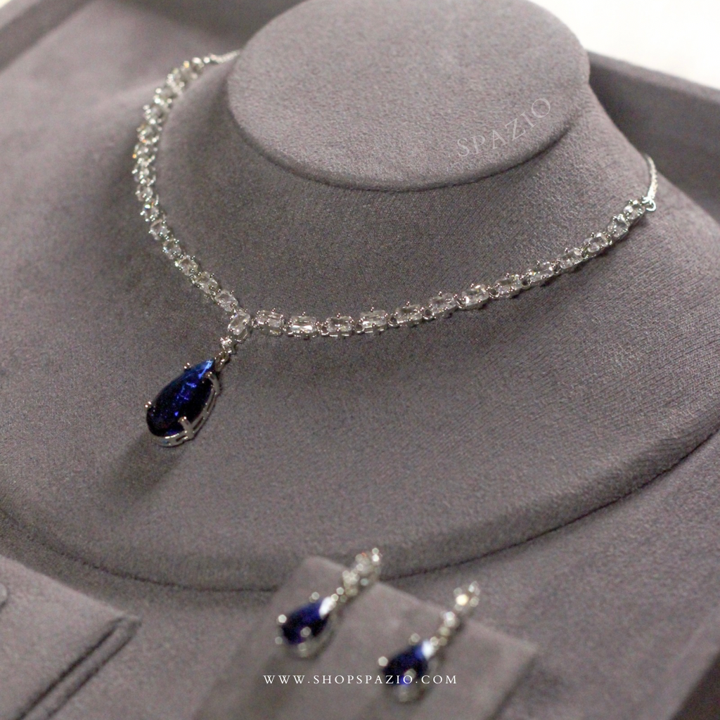 Minimal Blue Zircon Necklace Set