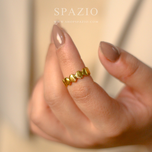 Shell Band Ring-Adjustable