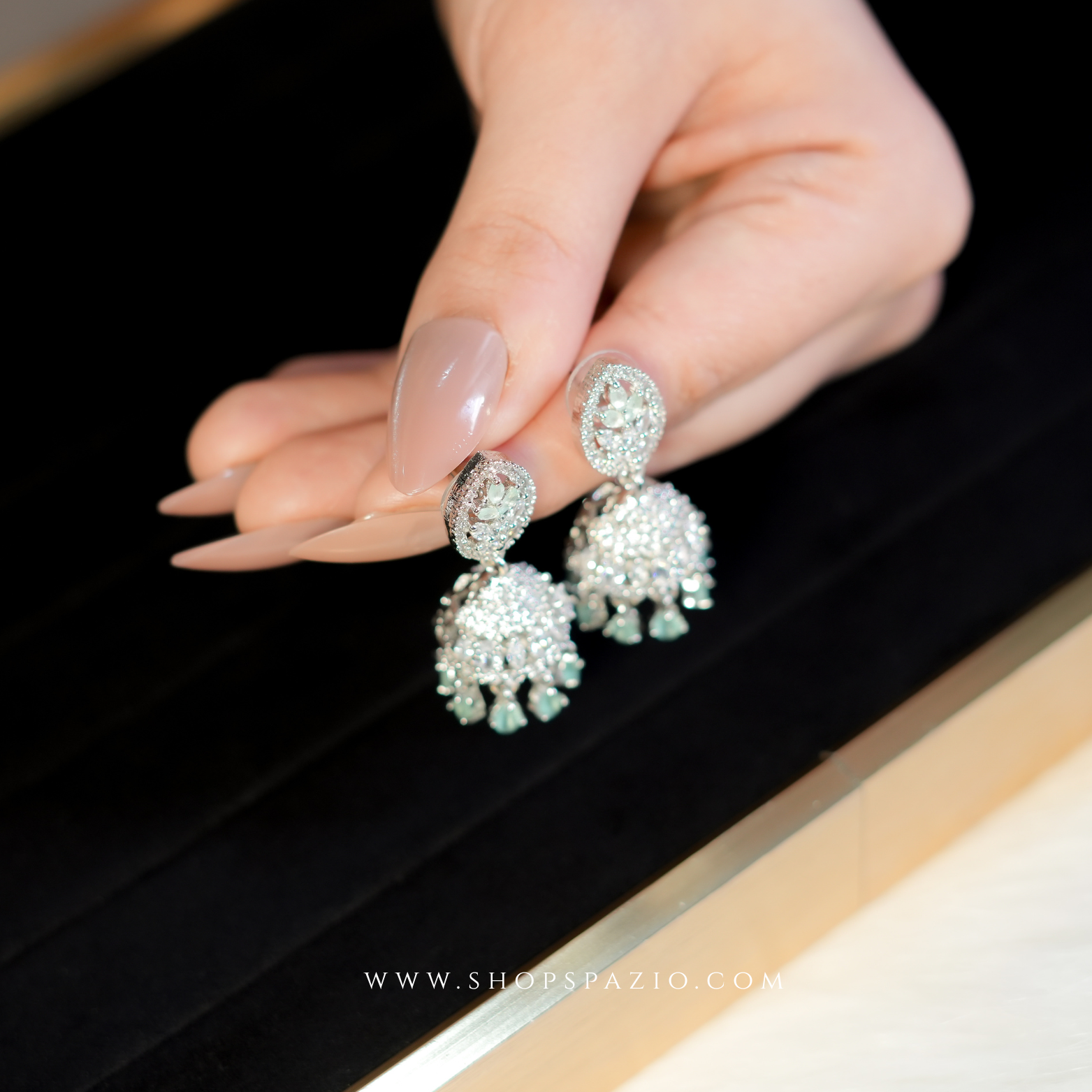 Mint Elara Jhumki