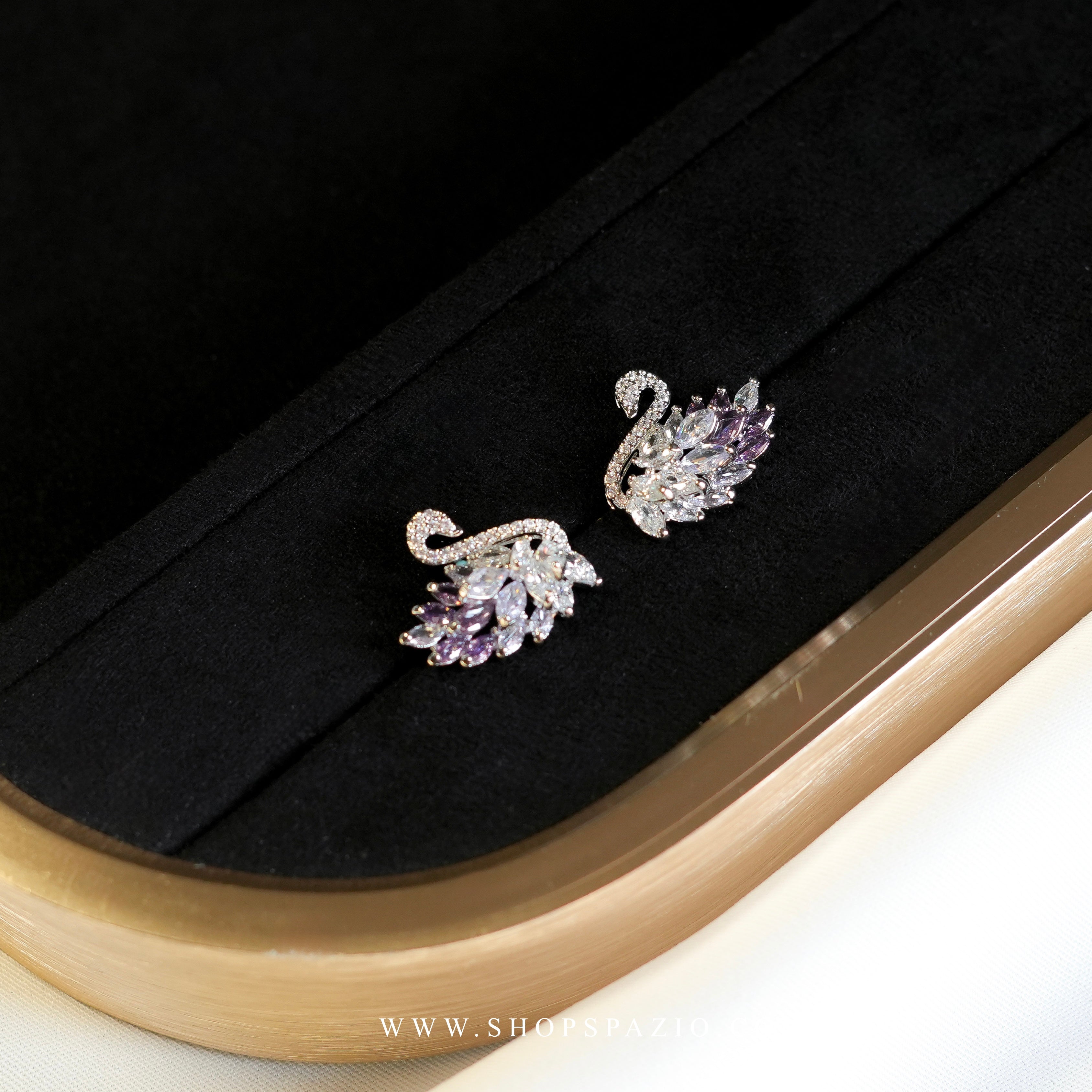 Purple Swan Earstuds