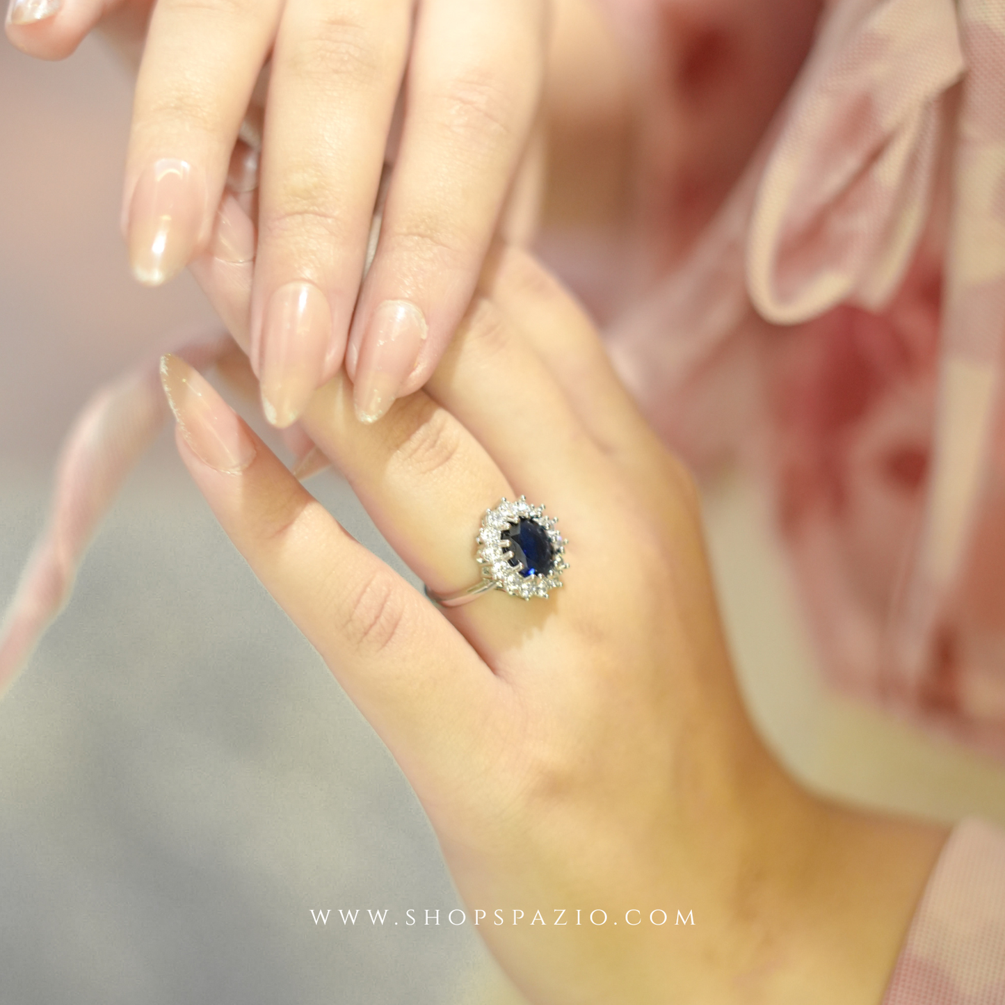 Aura Solitaire Ring - Adjustable