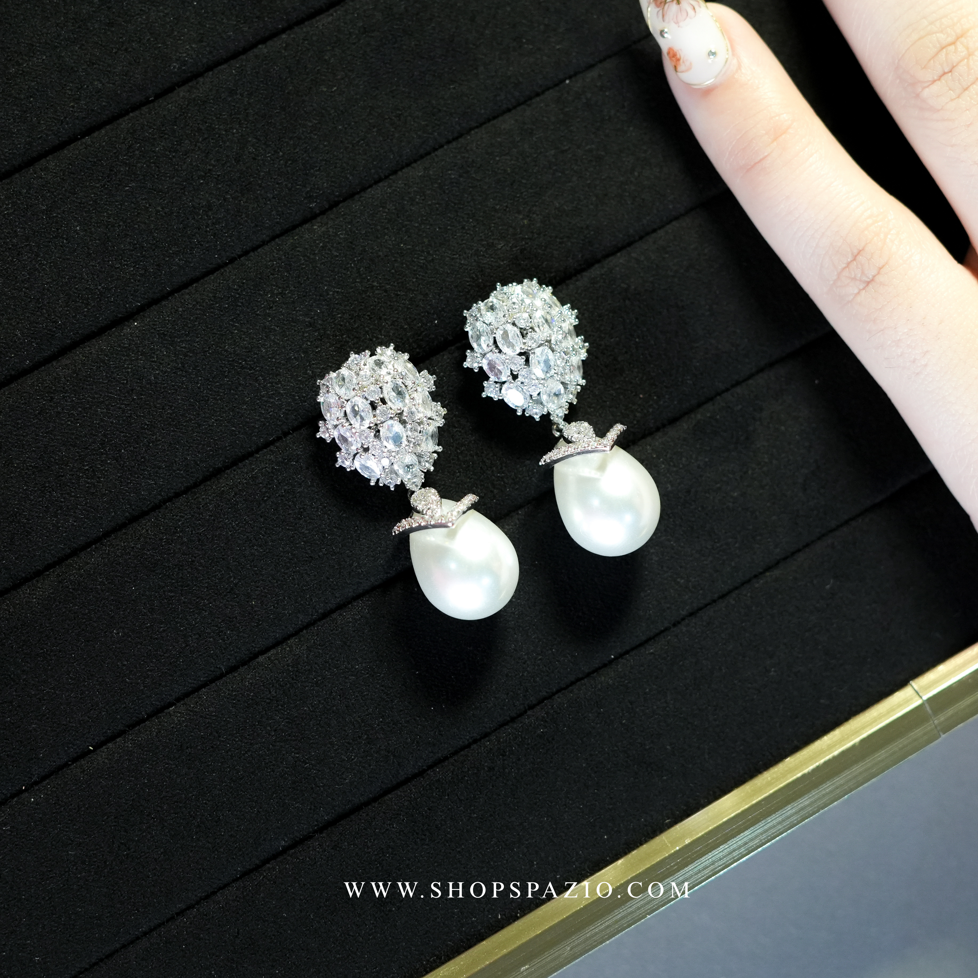 Selene Whisper Drops