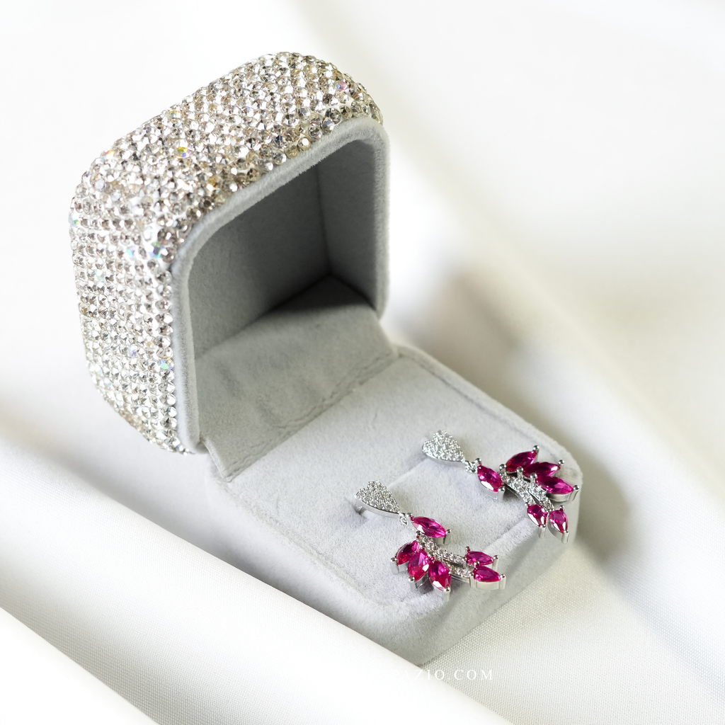 Verdant Whisper - Pink