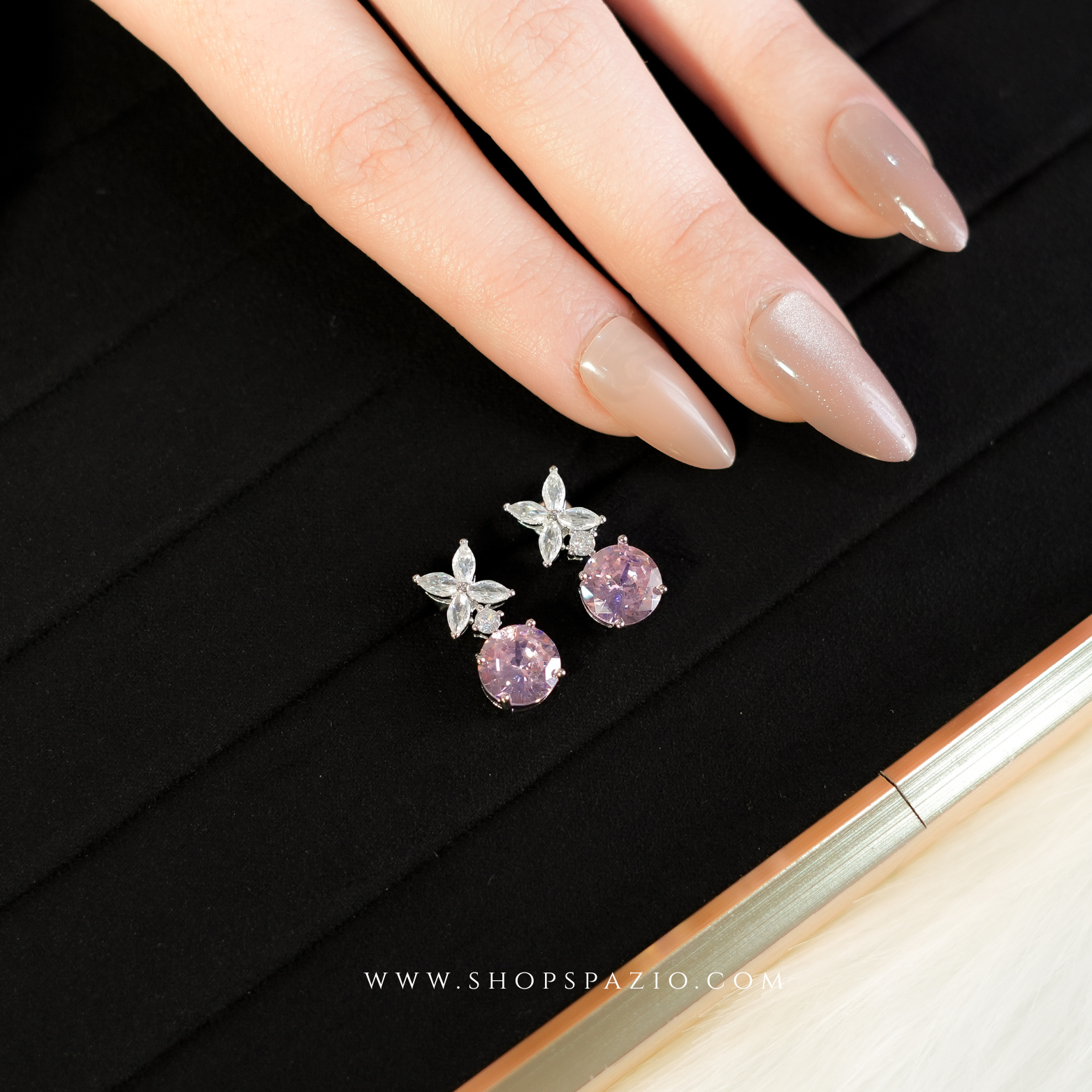 Rosé Drop Studs