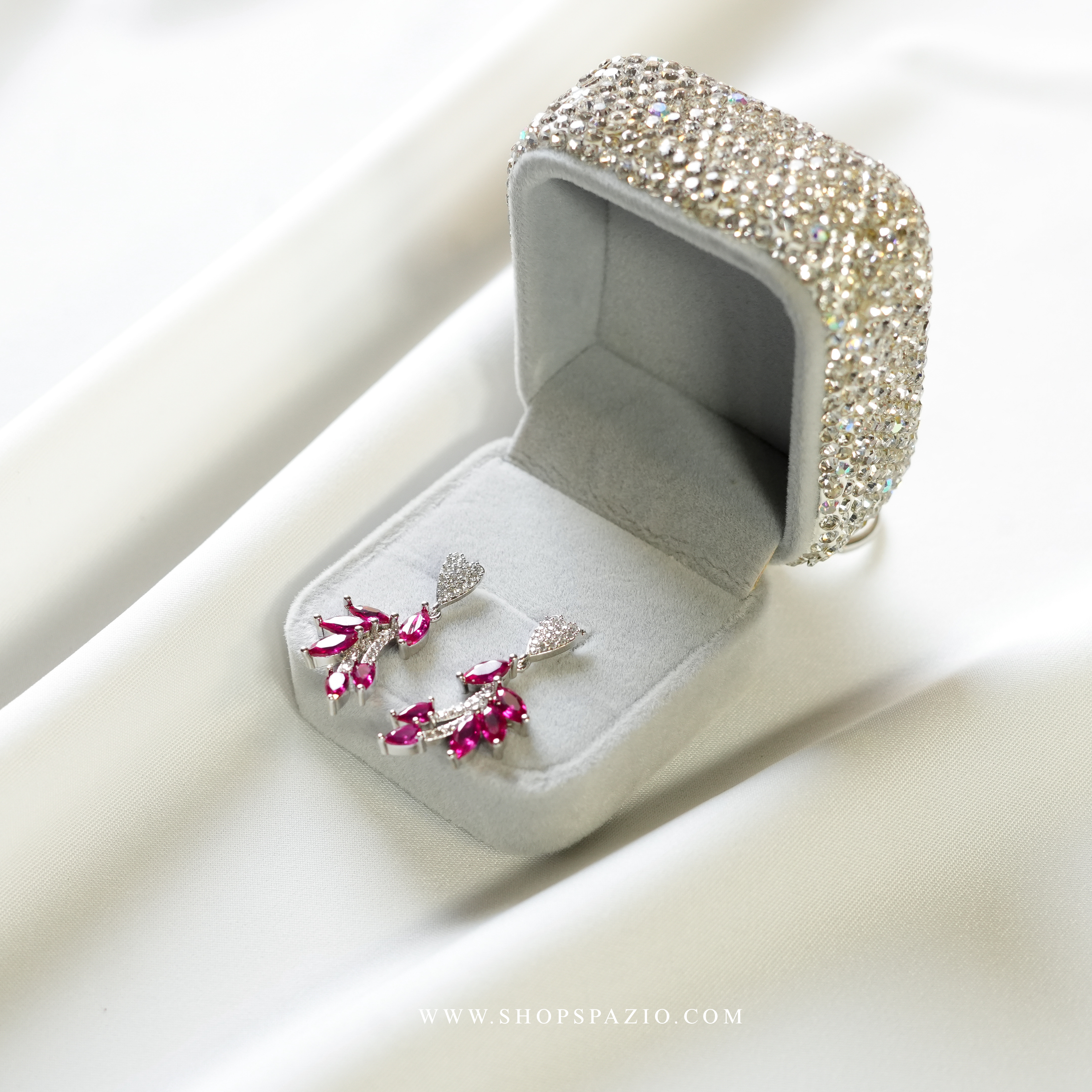 Verdant Whisper - Pink