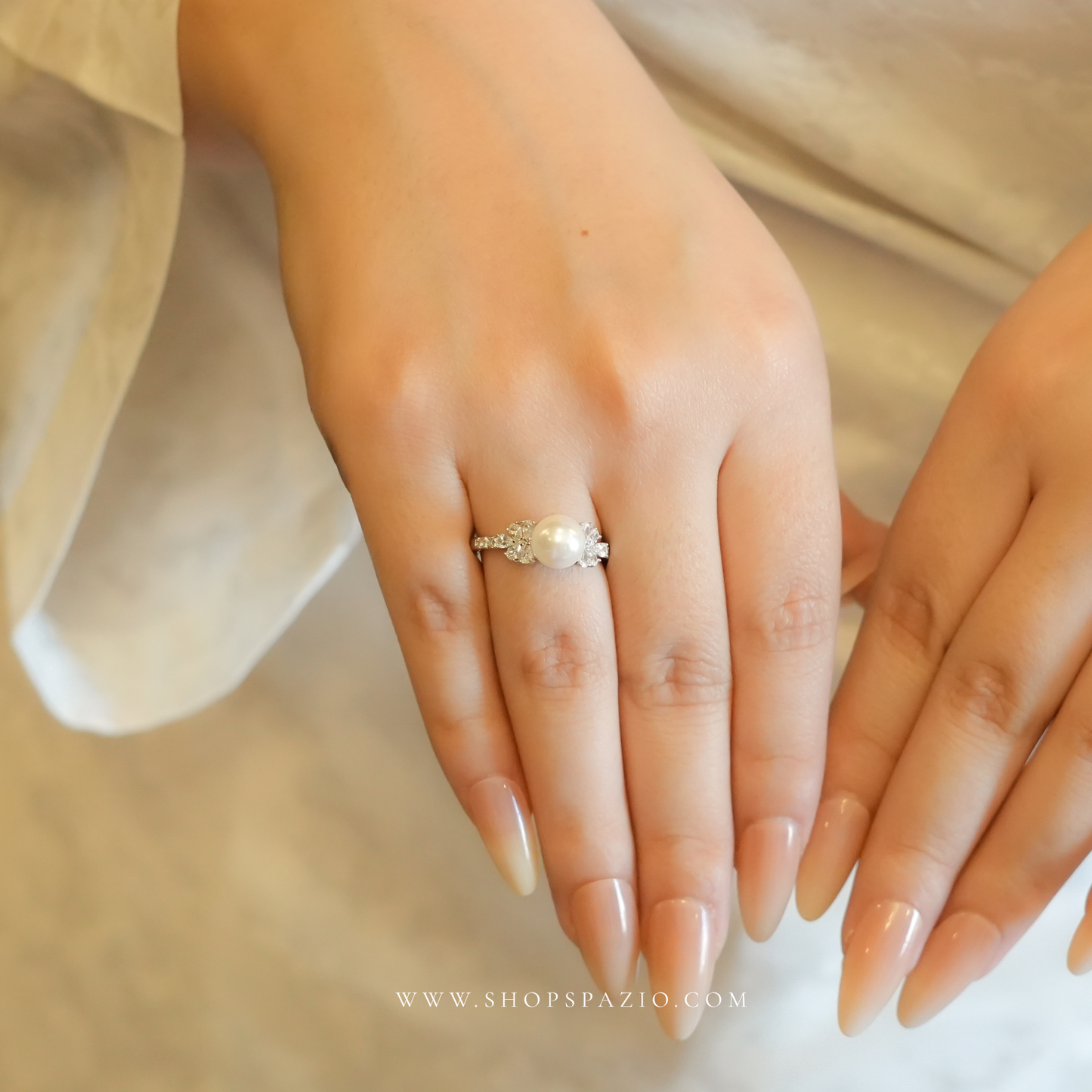 Pearl Petal Ring