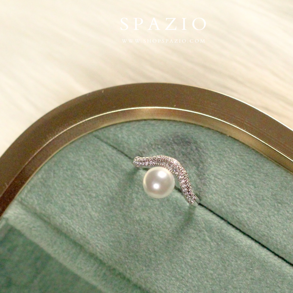 Pearl Twist Ring-Adjustable