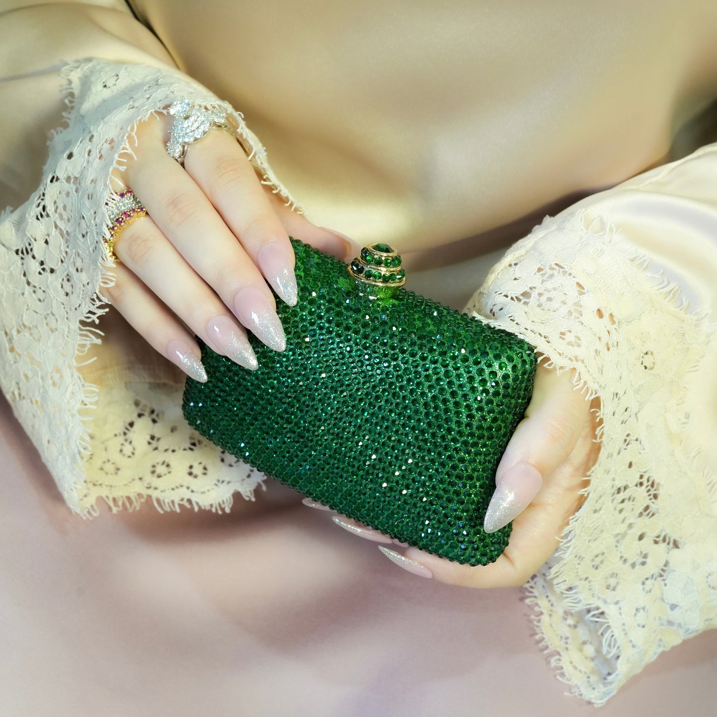 Elara - Green