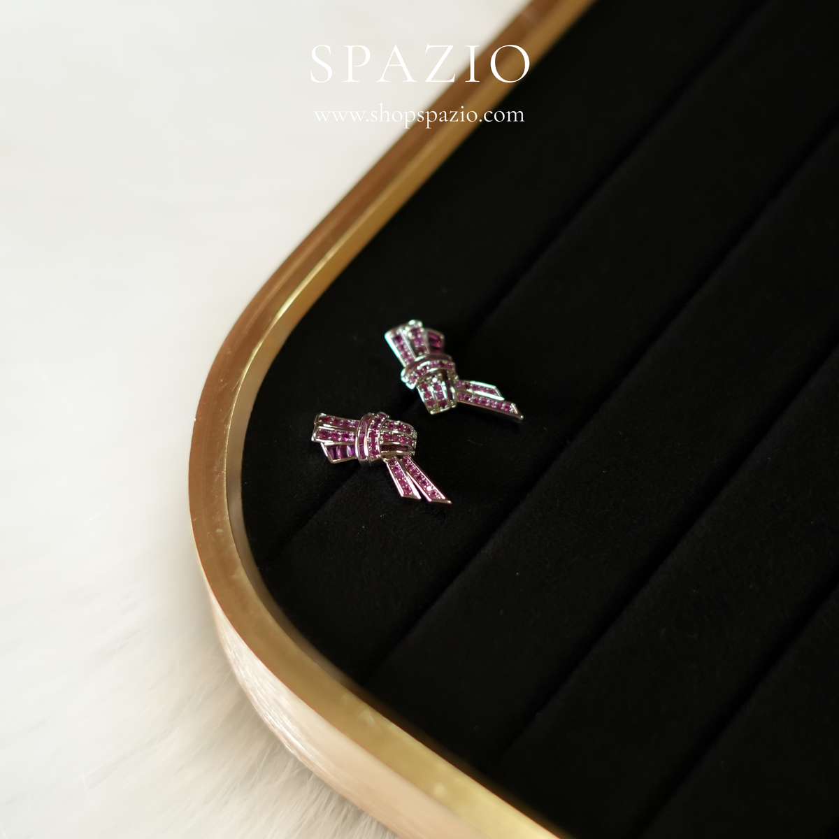 Rose Knot Earstuds