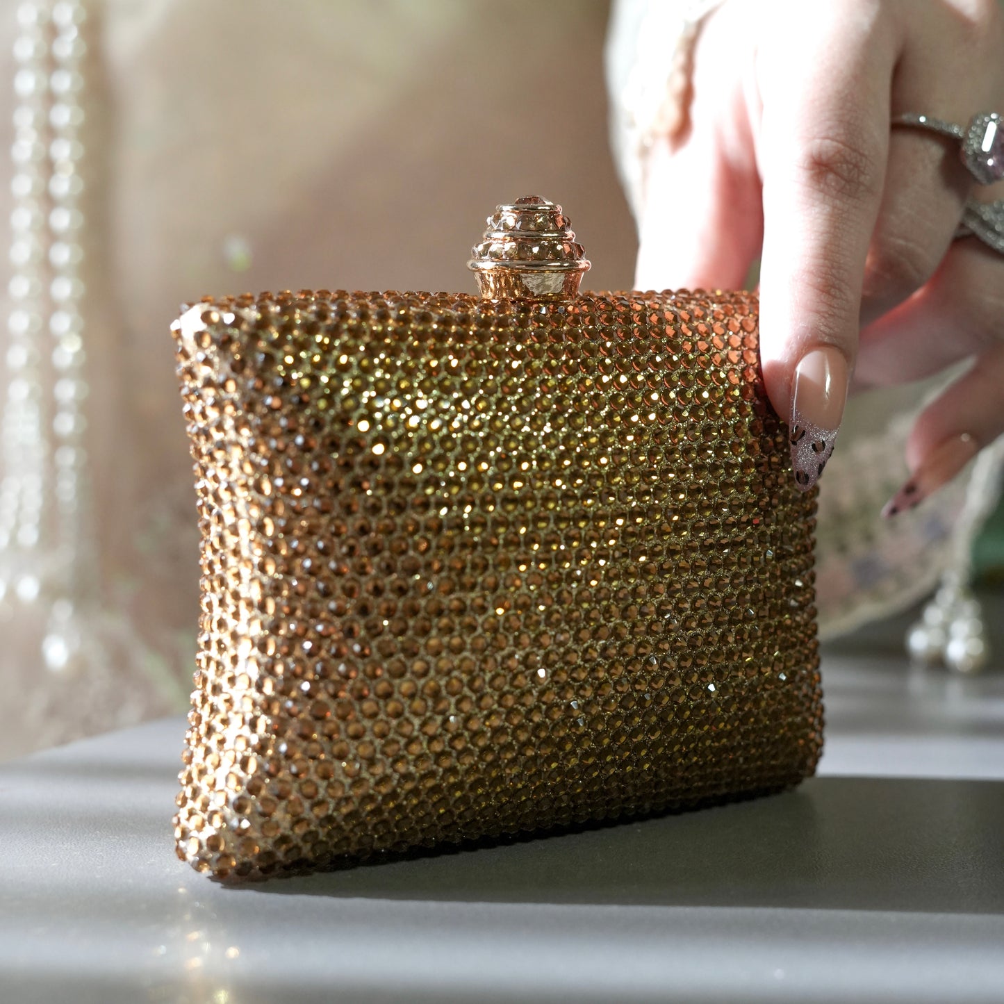Aurum Luxe - Gold