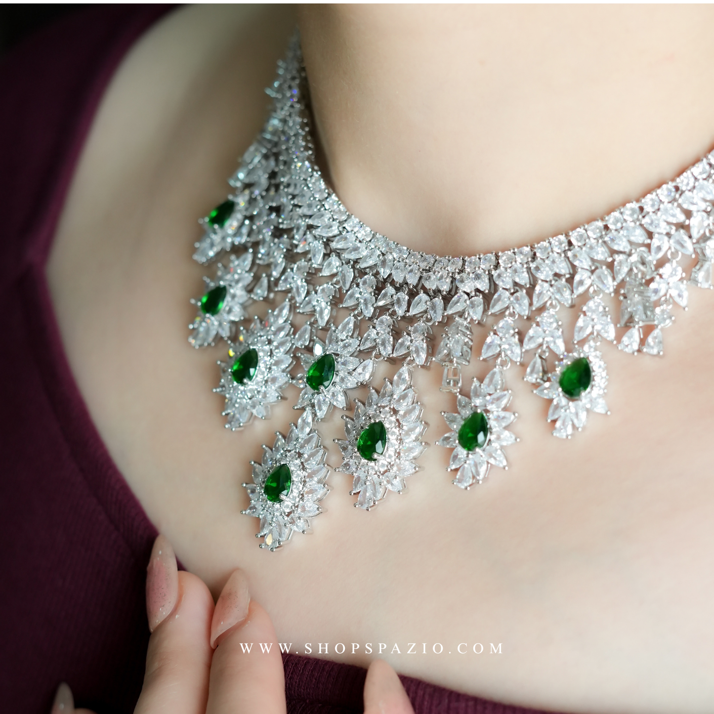 Estelle Heavy Necklace Set - Green