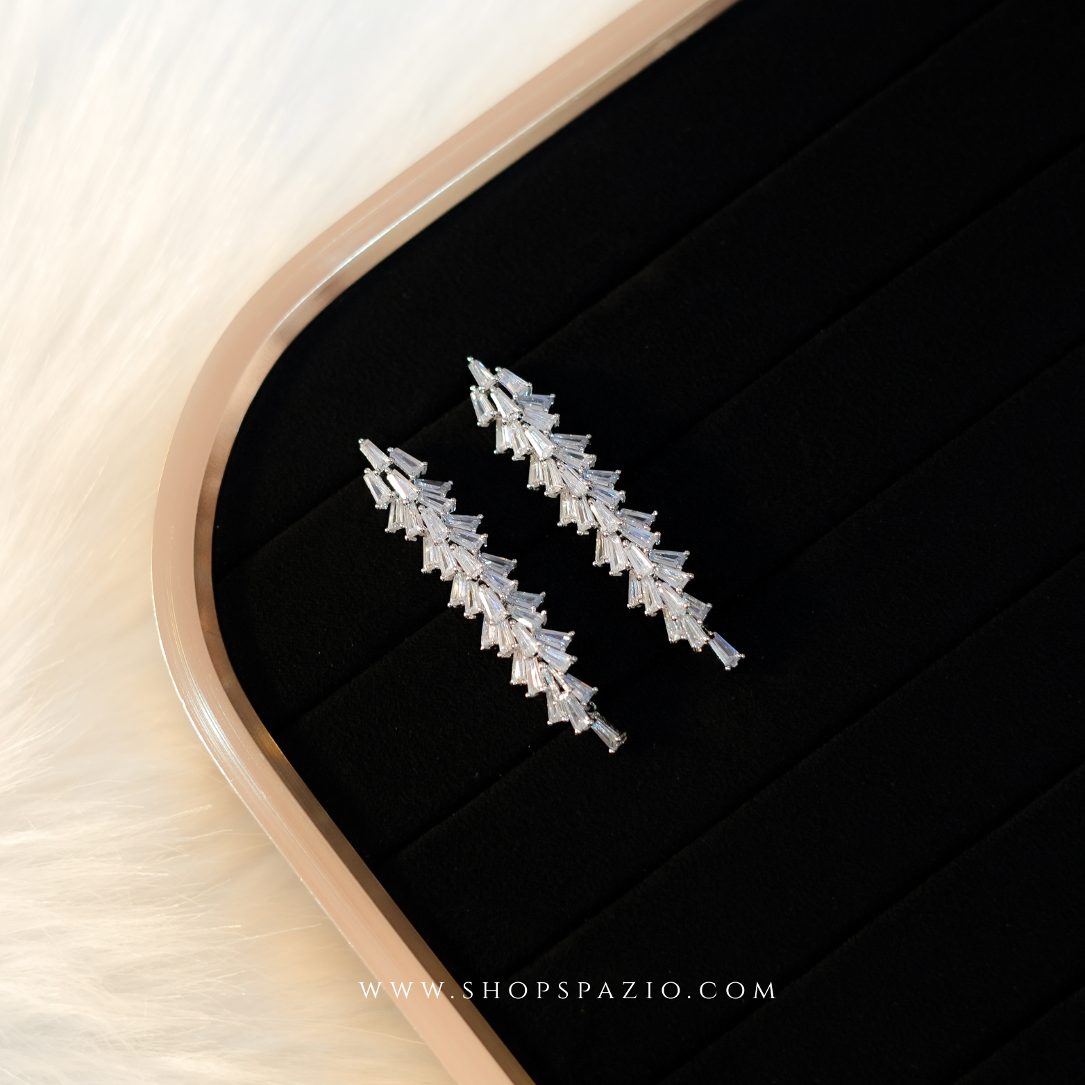 Lunaria Silver Drops