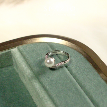 Pearl Twist Ring-Adjustable