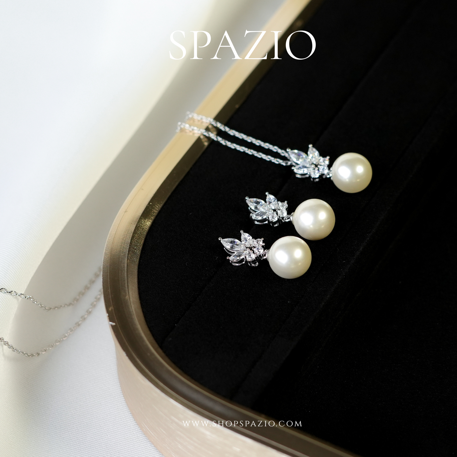 Luminous Pearl Duo