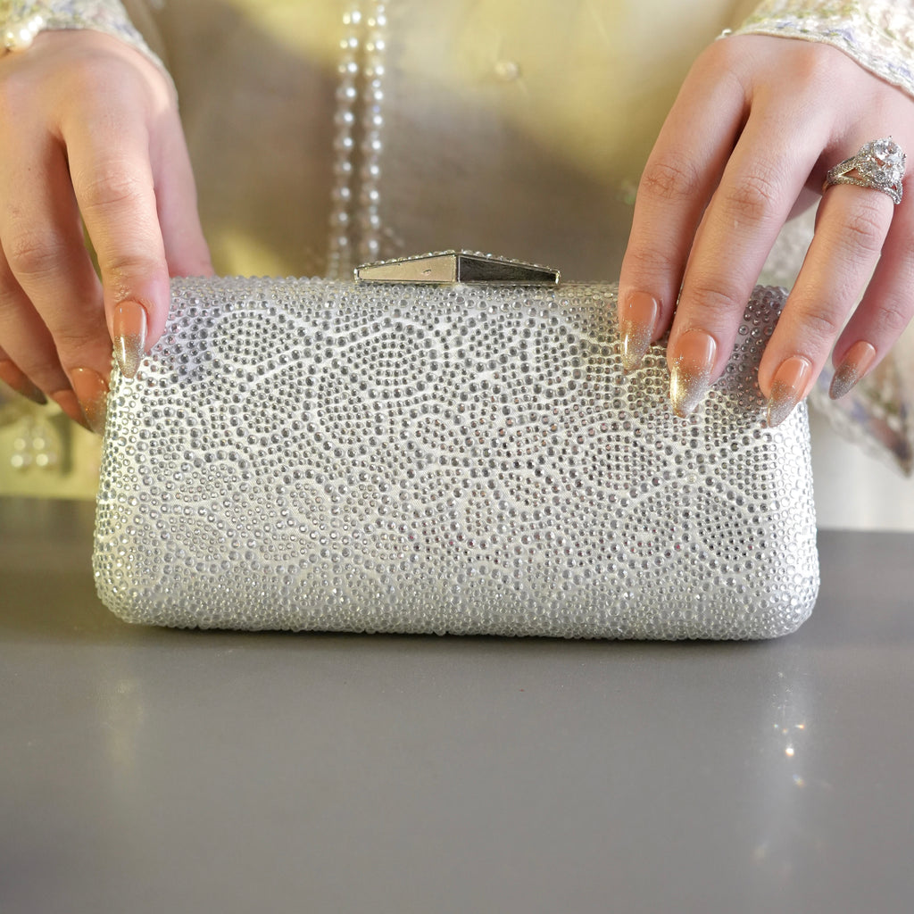 Bloom Clutch - Silver