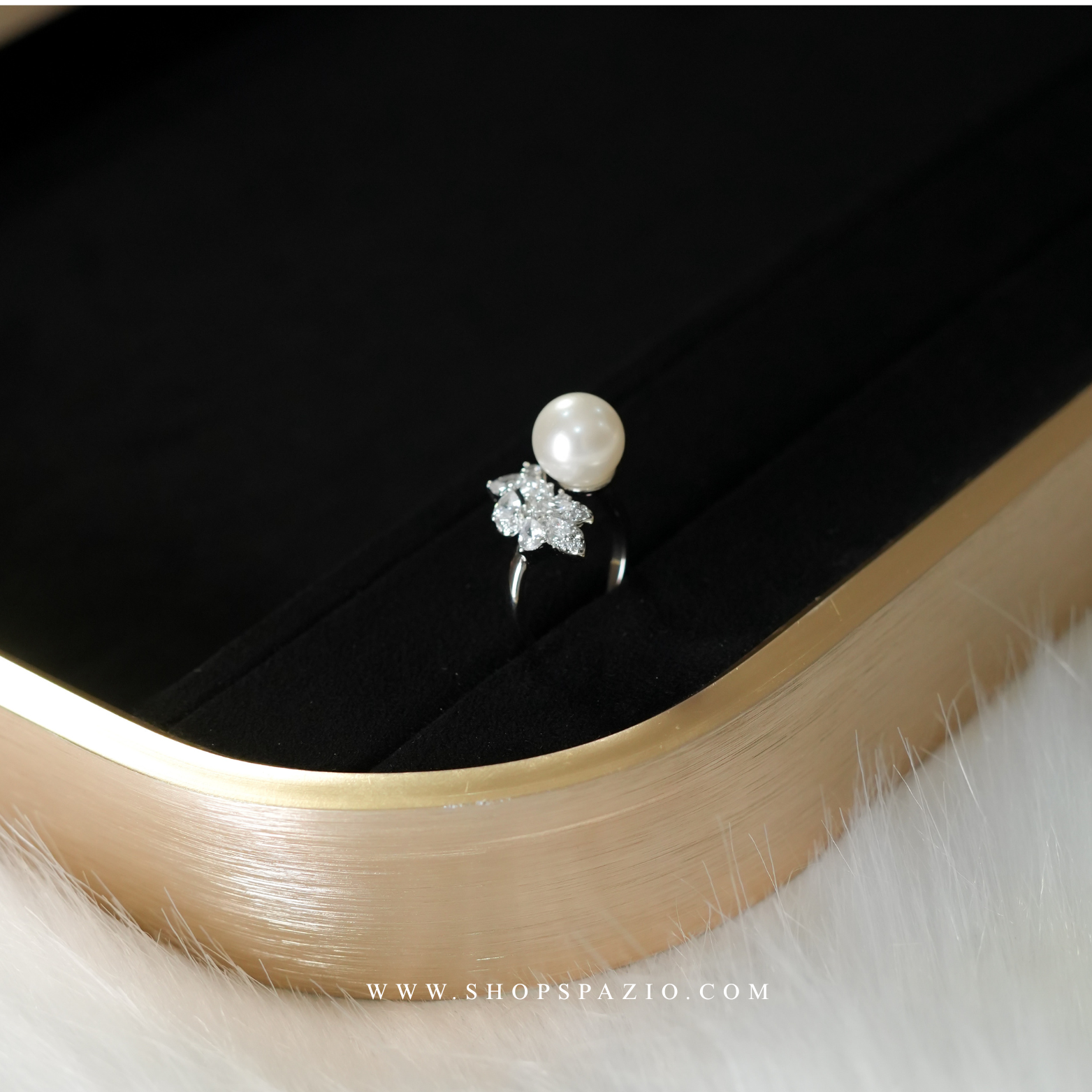 Floral Pearl Ring - Adjustable