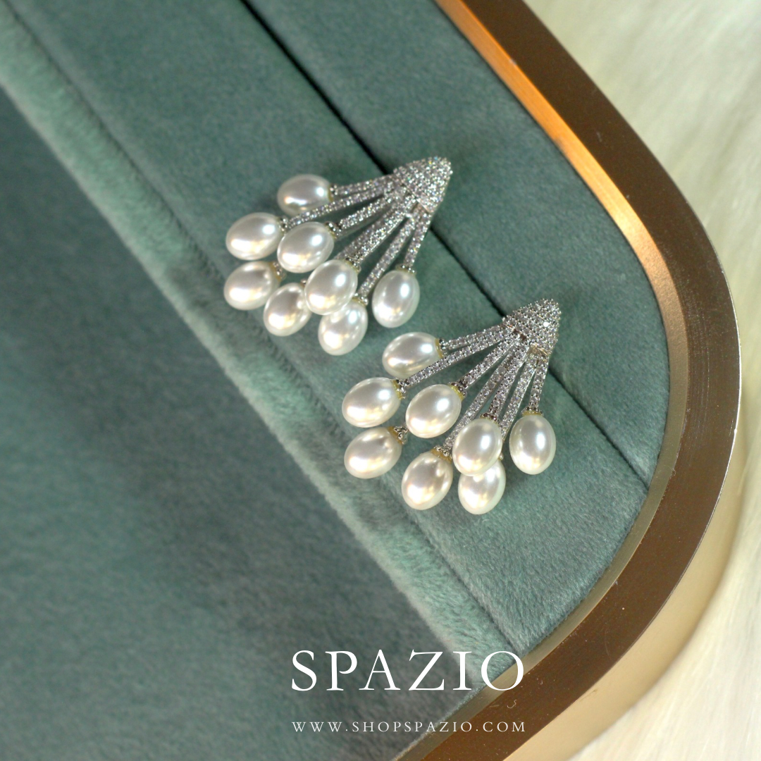 Cluster Pearl Studs