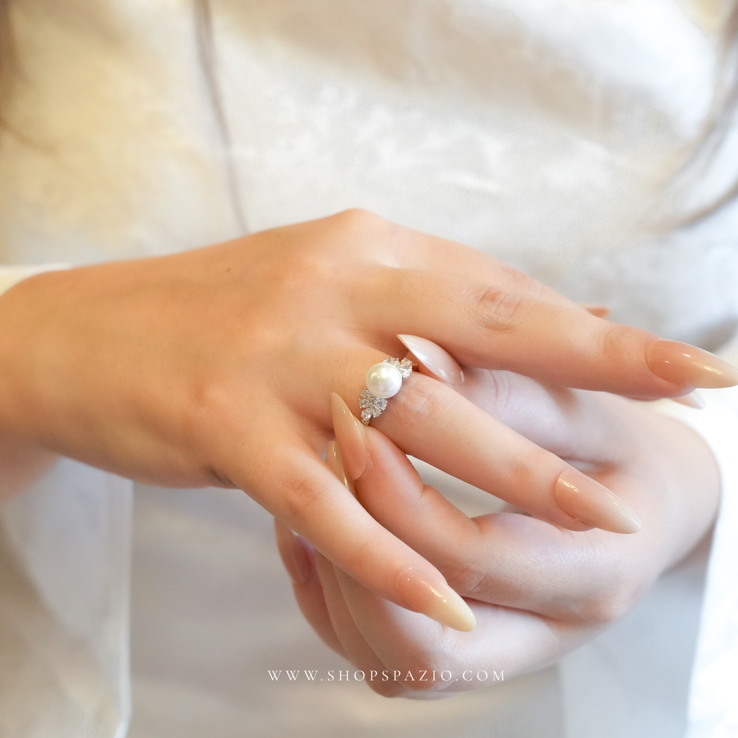 Pearl Petal Ring