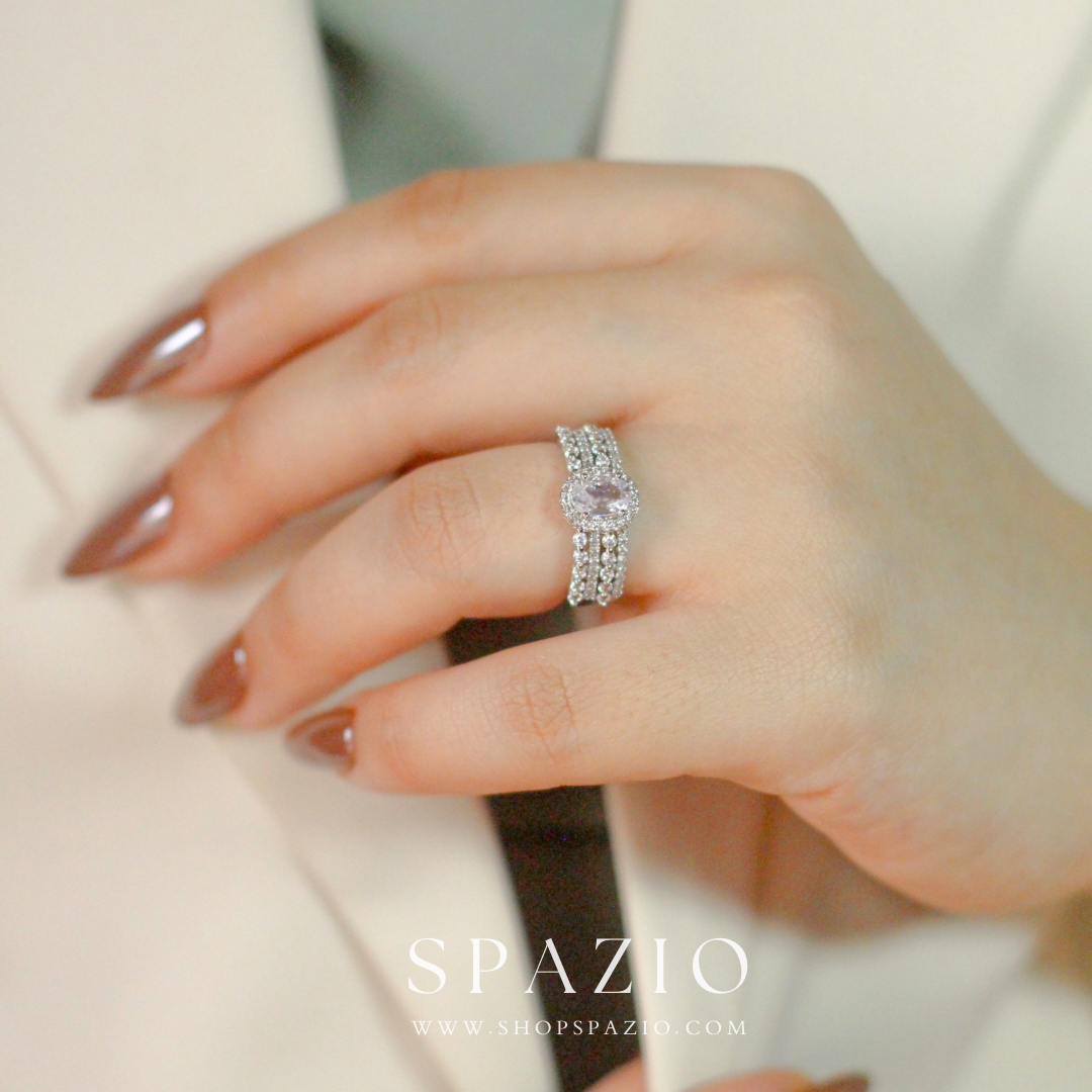 Gleam Oval Band Ring