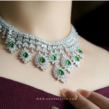 Estelle Heavy Necklace Set - Green