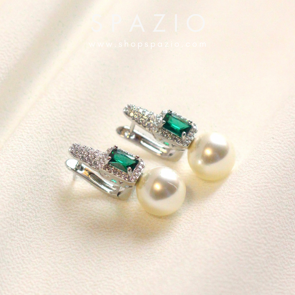 Emerald Luminance Earrings