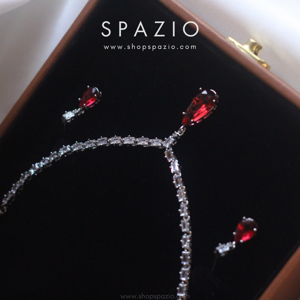 Minimal Crimson Zircon Necklace Set