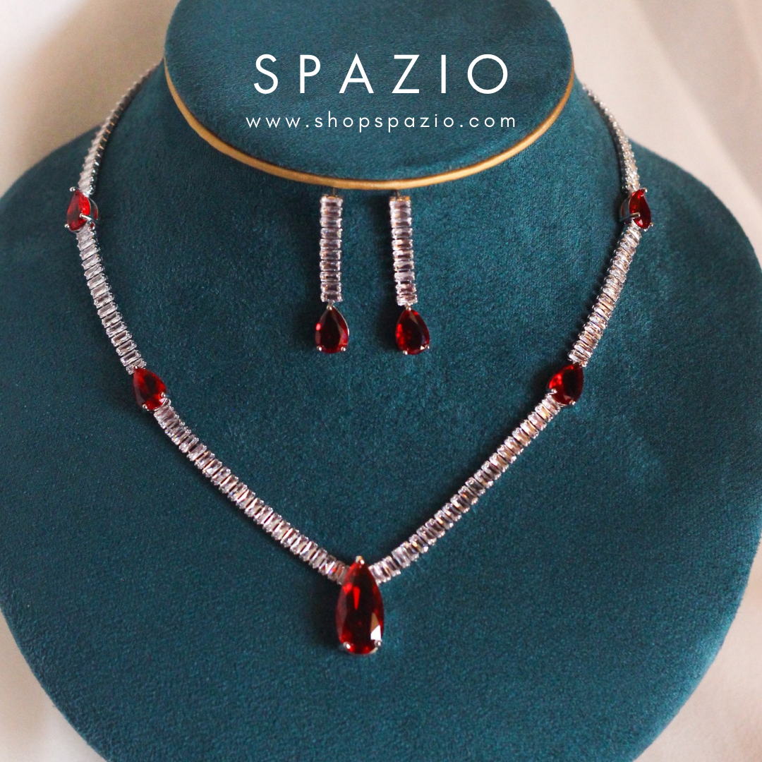 Crimson Glimmer Necklace Set