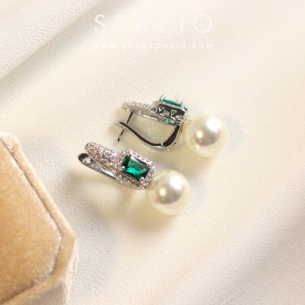 Emerald Luminance Earrings