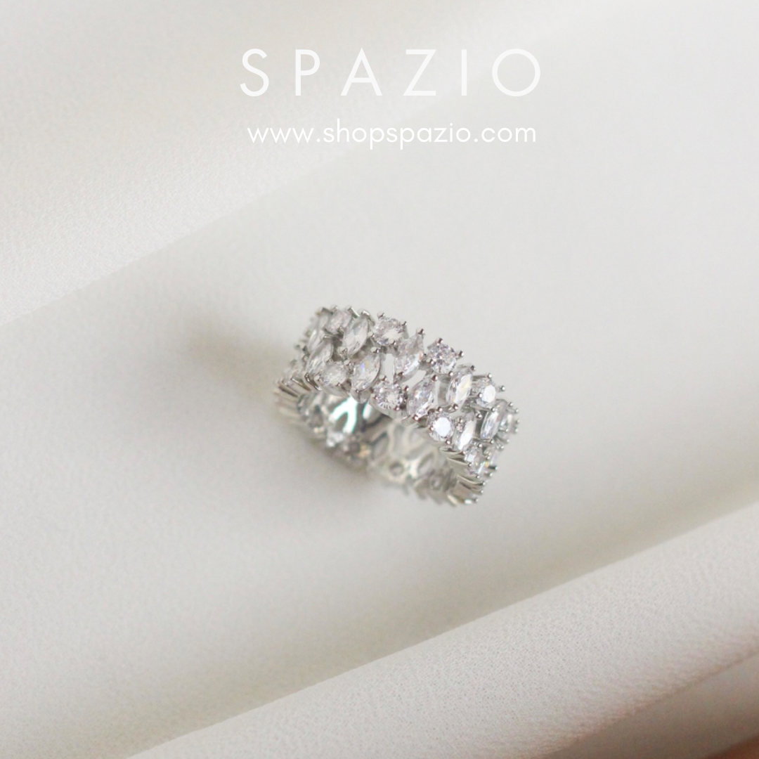 Embrace Band Ring