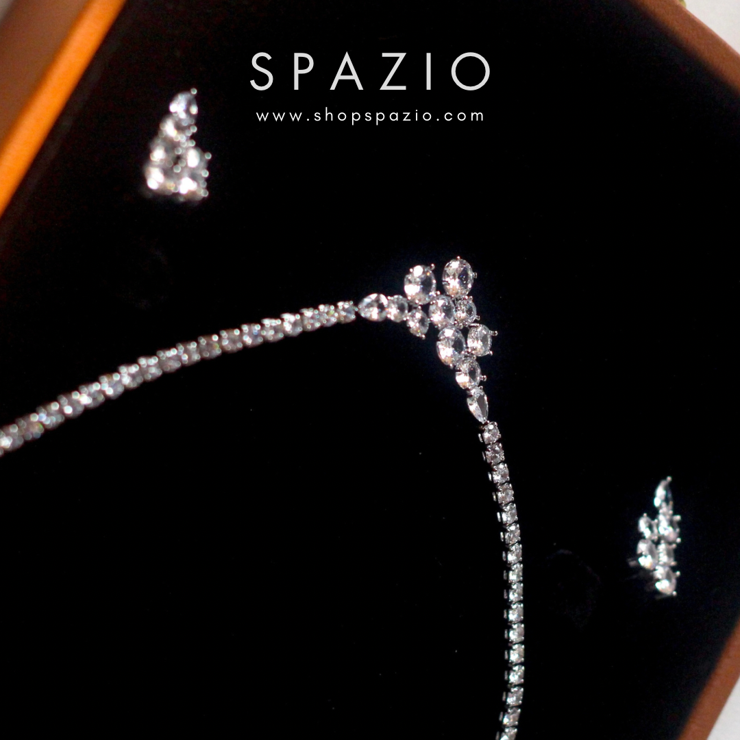 Minimal Sparkle Studded Necklace set