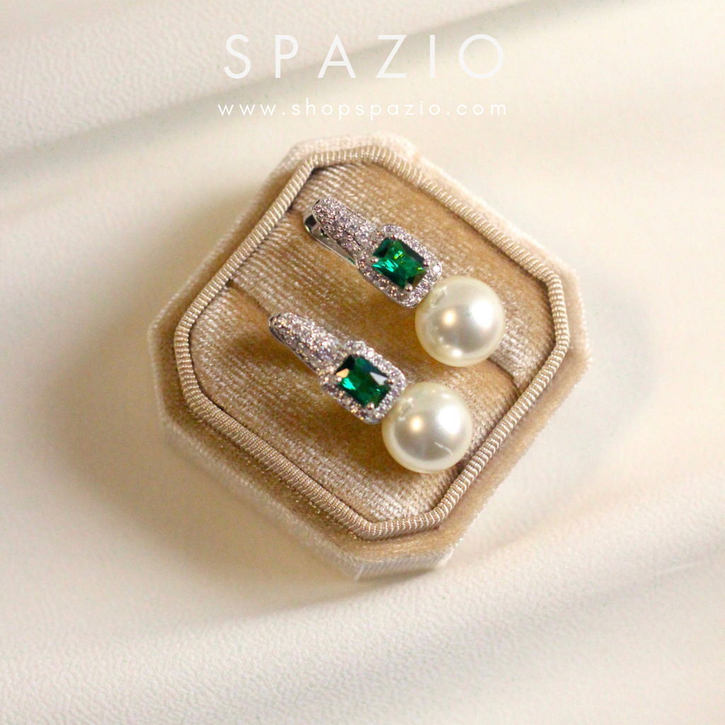 Emerald Luminance Earrings