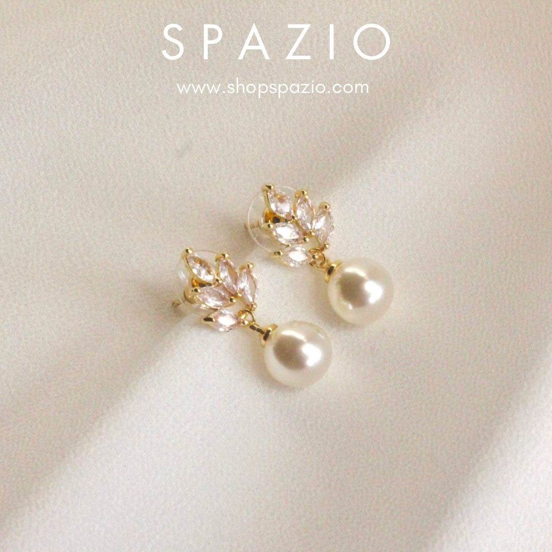 Aurora Pearl Earrings