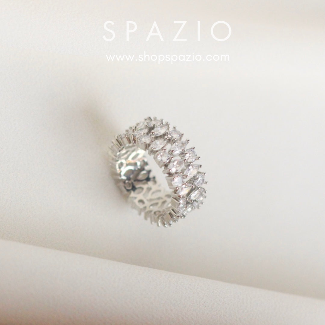 Embrace Band Ring