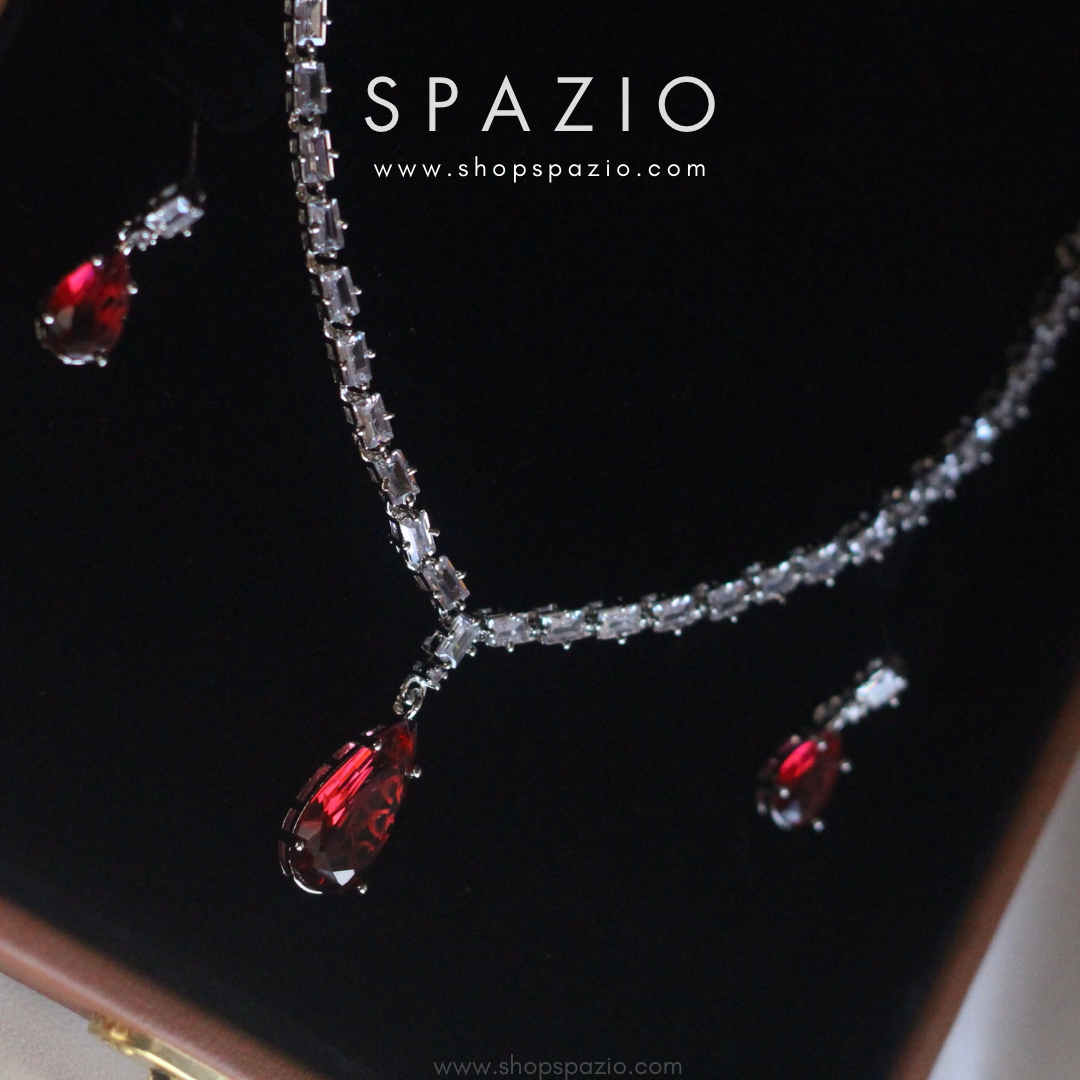 Minimal Crimson Zircon Necklace Set